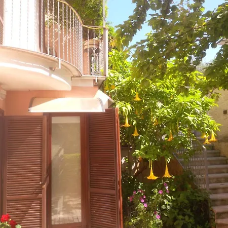 Le Musette Bed & Breakfast *